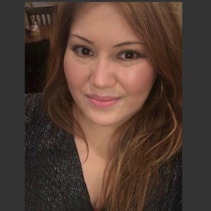 Meet your Posher, Cristina